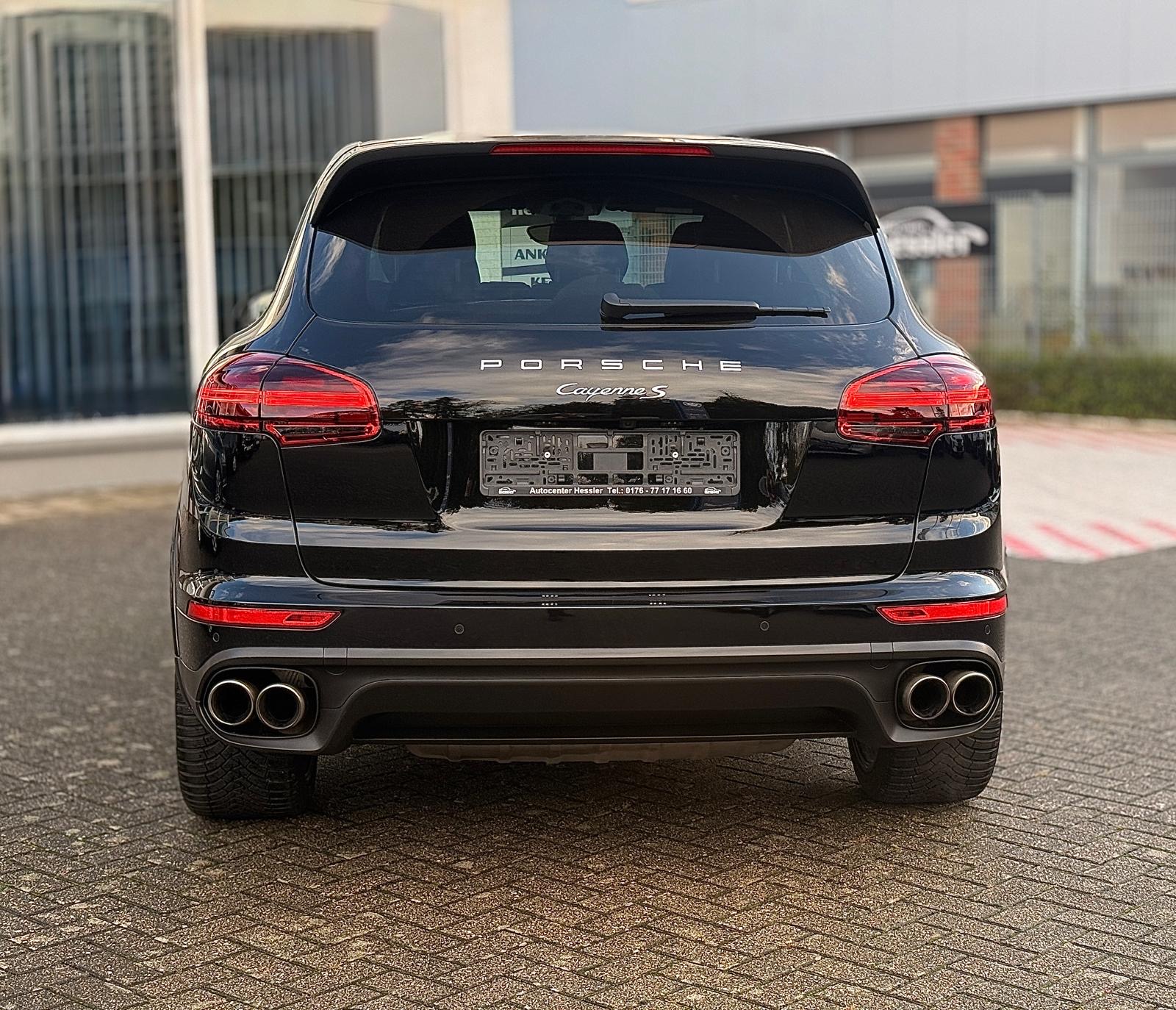 Porsche Cayenne S bei Autocenter Hessler